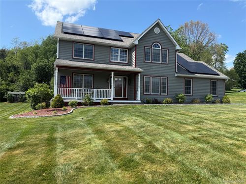58 Hoose Blvd, Fishkill, NY, 12524-3401 | Card Image