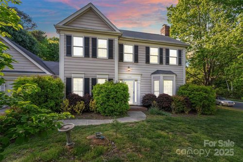 9100 Cameron Wood Dr, Charlotte, NC, 28210-7938 | Card Image