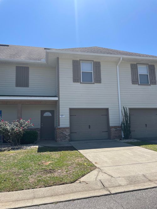 513-513 Arbor Lake Dr, Crestview, FL, 32536-1907 | Card Image