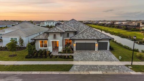 8532 Beechlake Ct, SARASOTA, FL, 34240-4307 | Card Image