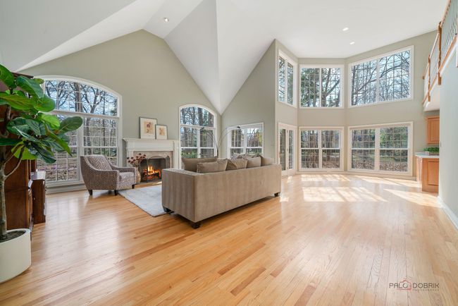 1717 Marquette Ct, House other with 4 bedrooms, 3 bathrooms and 2 parking in Lake Forest IL | Image 4
