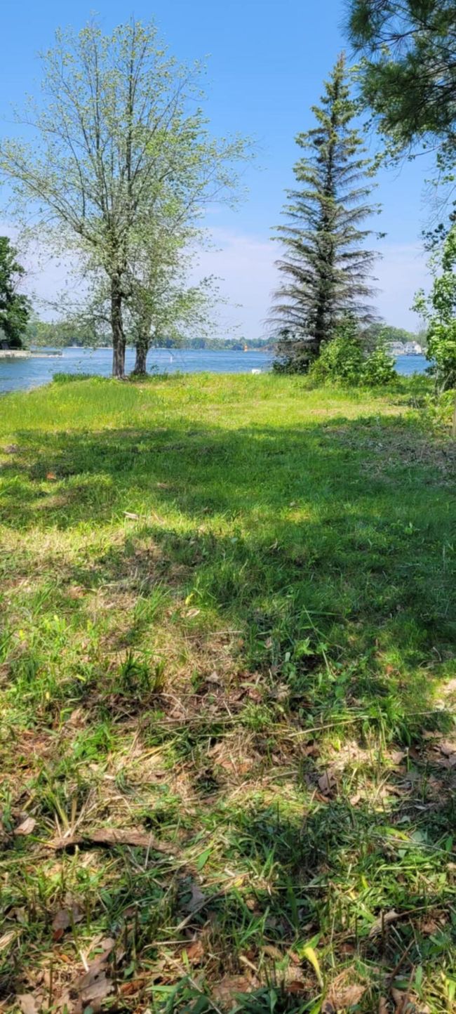 12387 Sunset Point Dr, Home with 0 bedrooms, 0 bathrooms and null parking in Plainwell MI | Image 6