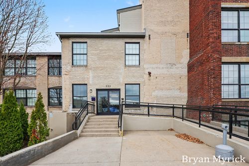 107-533 Columbia Ave, Holland, MI, 49423-4915 | Card Image