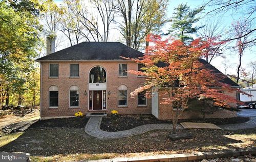 906 N Trooper Rd, EAST NORRITON, PA, 19403-4538 | Card Image