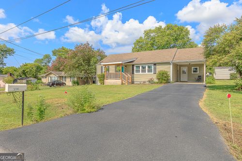 206 Roberts Dr, Fort Oglethorpe, GA, 30742-3760 | Card Image