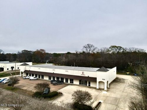 830 Wilson Dr, Ridgeland, MS, 39157-4508 | Card Image