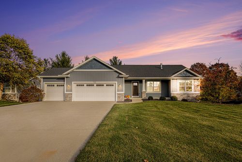 7550 Fox Meadow Dr, Hudsonville, MI, 49426-8810 | Card Image