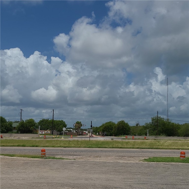 Farm in Kingsville 4