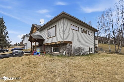 4601 Caravelle Dr, Anchorage, AK, 99502-2721 | Card Image