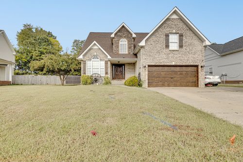 1622 Autumn Dr, Clarksville, TN, 37042-1724 | Card Image