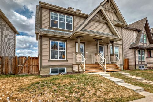 15 Elgin Meadows Park Se, Home with 4 bedrooms, 3 bathrooms and 2 parking in Calgary AB | Card Image