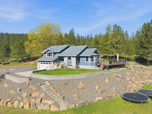 6802 S Conklin Rd, Greenacres, WA, 99016-6014 | Card Image