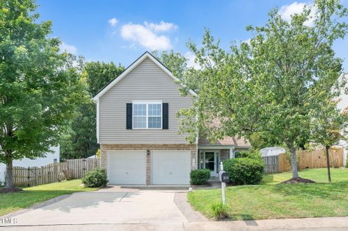 104 Trevor Ridge Drive, Holly Springs, NC, 27540 | Card Image