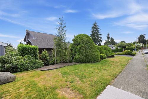 8099 Wiltshire Pl, Delta, BC, V4C6T1 | Card Image