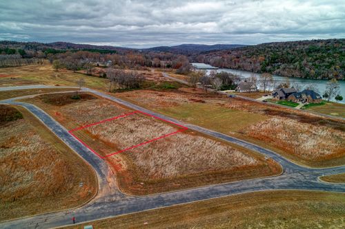 33 Leeward Dr, Jasper, TN, 37347 | Card Image