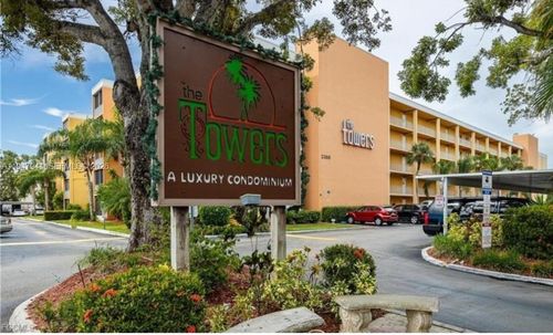 2366 E Mall Dr, Fort Myers, FL, 33901-9122 | Card Image