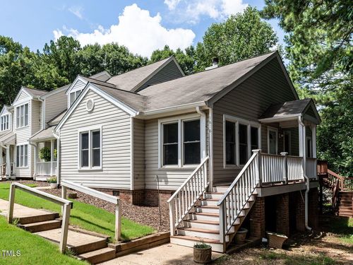 1616 Claiborne Ct, Raleigh, NC, 27606-4603 | Card Image