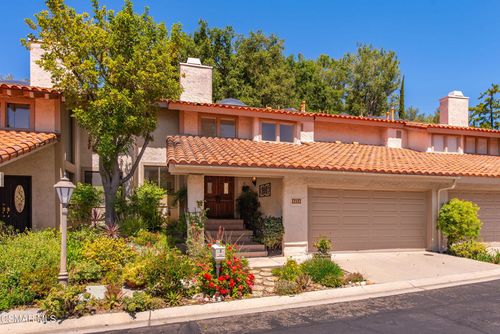 717 N Valley Dr, Westlake Village, CA, 91362-3708 | Card Image