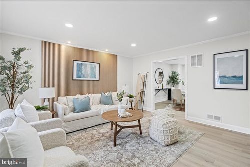 3555 Elmora Ave, BALTIMORE, MD, 21213-1934 | Card Image