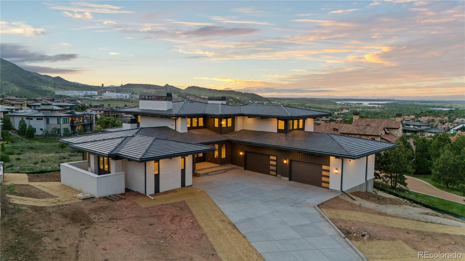 Dante Dr, Littleton, CO 80125