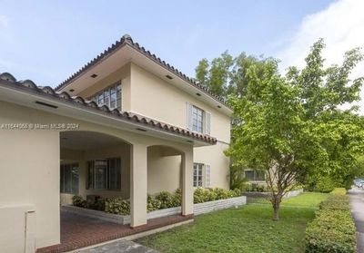 406 Valencia Ave, Home with 0 bedrooms, 0 bathrooms and 6 parking in Coral Gables FL | Image 1