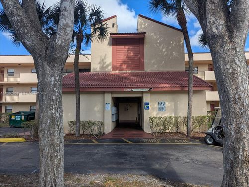 103-3399 Foxcroft Rd, Miramar, FL, 33025-4148 | Card Image