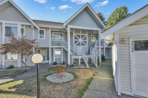 202-9109 154 St, Surrey, BC, V3R9G8 | Card Image
