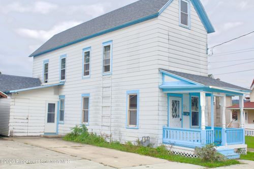 98 Chemung St, Sayre, PA, 18840-2012 | Card Image