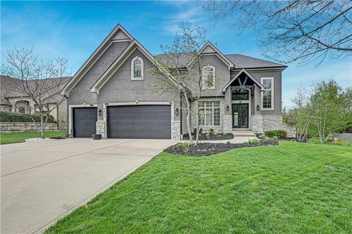 9414 W 149th Ter, Overland Park, KS, 66221-2507 | Card Image