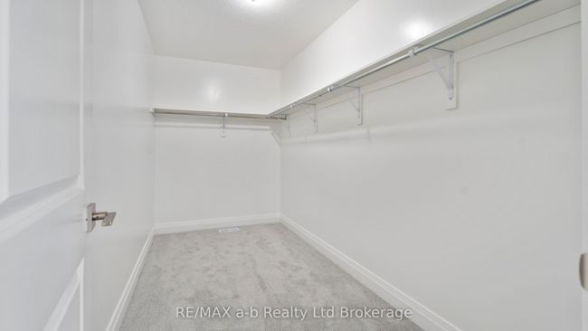 99 Cayley St, House other with 4 bedrooms, 3 bathrooms and 2 parking in Norwich ON | Image 17