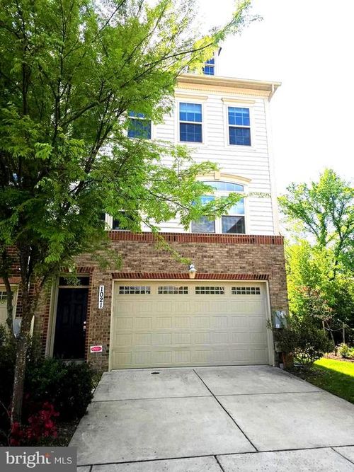 1021 Mutual Pl, SANDY SPRING, MD, 20860-1342 | Card Image