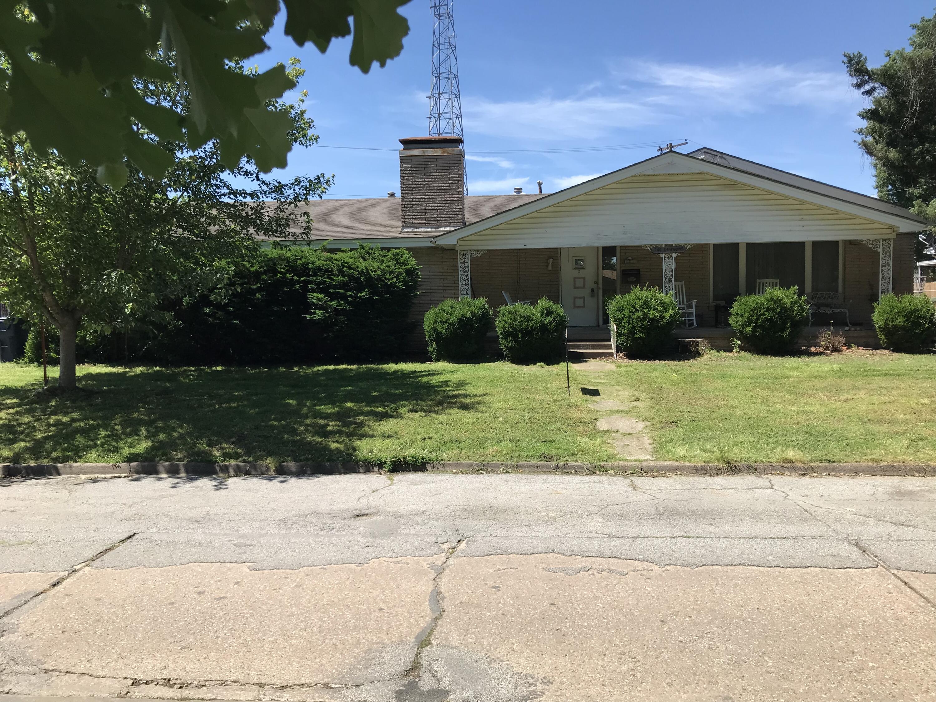 Sunset Dr, Vinita, OK 74301