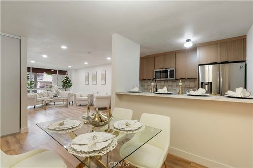 unit-135-4900 Overland Ave, Culver City, CA, 90230-4261 | Card Image