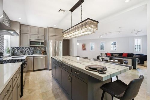 2917 Jackson Ave, Miami, FL, 33133 | Card Image