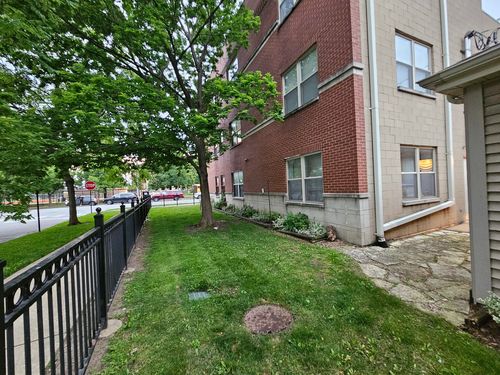 301-1244 S Blue Island Avenue, Chicago, IL, 60608 | Card Image