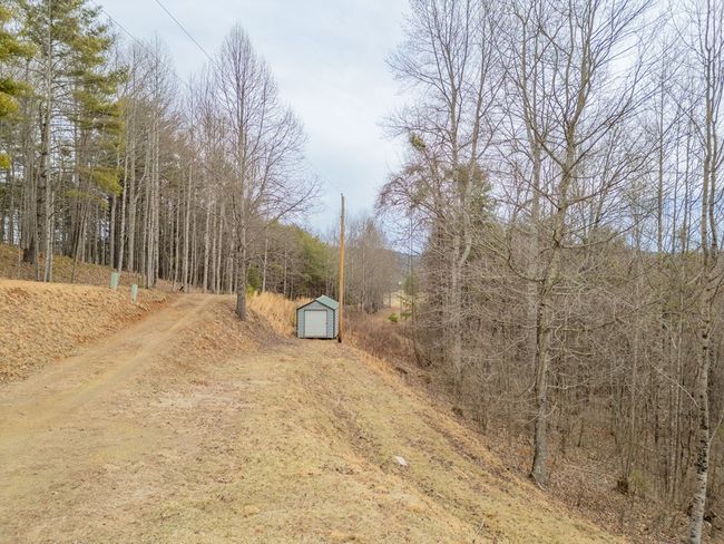 913 Kanawha Ridge Rd, House other with 3 bedrooms, 2 bathrooms and null parking in Dugspur VA | Image 44
