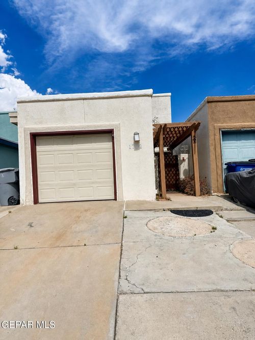 1702 Calle Paz Pl, El Paso, TX, 79935-3505 | Card Image