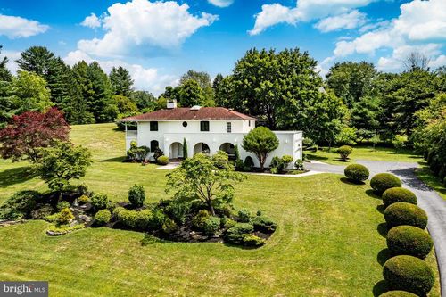 2450 White Horse Rd, BERWYN, PA, 19312-2132 | Card Image