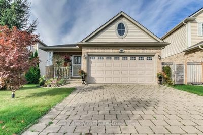 2823 Bateman Trail, House other with 2 bedrooms, 2 bathrooms and 4 parking in London ON | Image 1