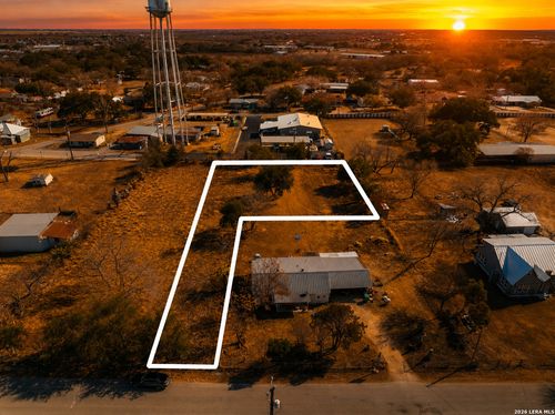 00 OAK ST LOT 2 Oak St, Lytle, TX, 78052 | Card Image
