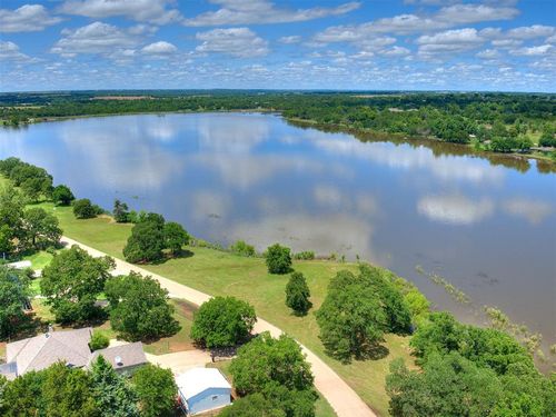6617 Lake Shore Drive, Guthrie, OK, 73044 | Card Image