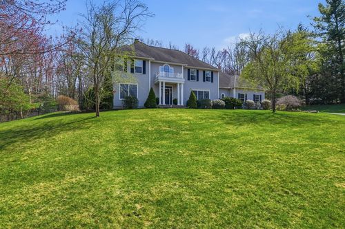 25 Red Gap Road, Wilbraham, MA, 01095 | Card Image