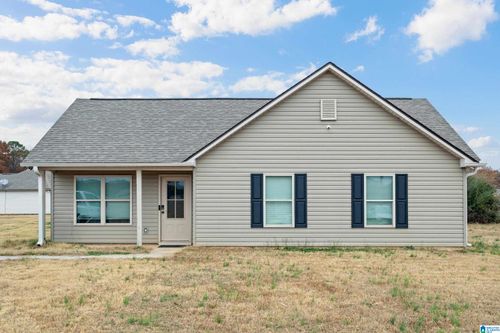 125 Sunlight Cir, TALLADEGA, AL, 35160-2691 | Card Image