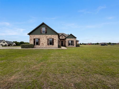 725 Cheyenne Trl, Trenton, TX, 75490-7325 | Card Image
