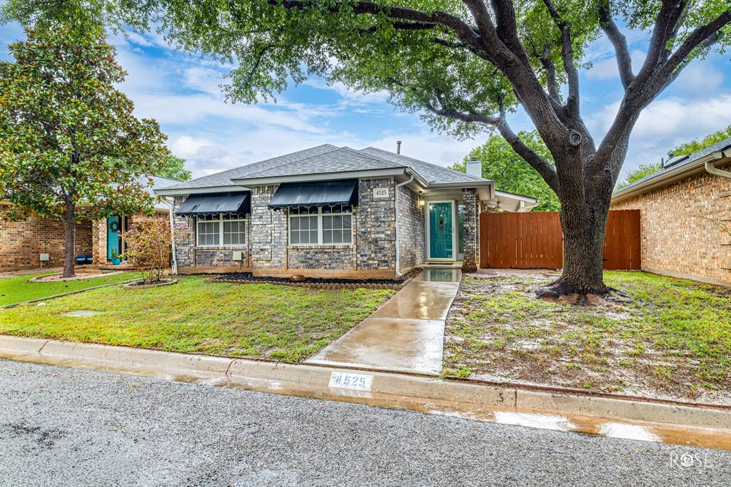 Southern Oak Ln, San Angelo, TX 76904
