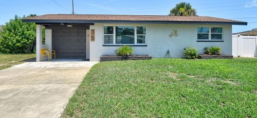 35 Azalea Dr, Ormond Beach, FL, 32176-3507 | Card Image