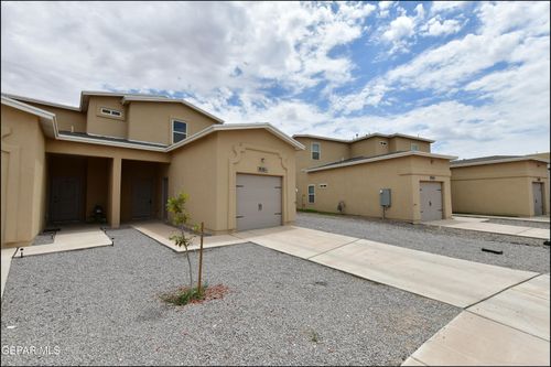 b-808 Hc Gilbert Minjares Dr, Socorro, TX, 79927-2240 | Card Image