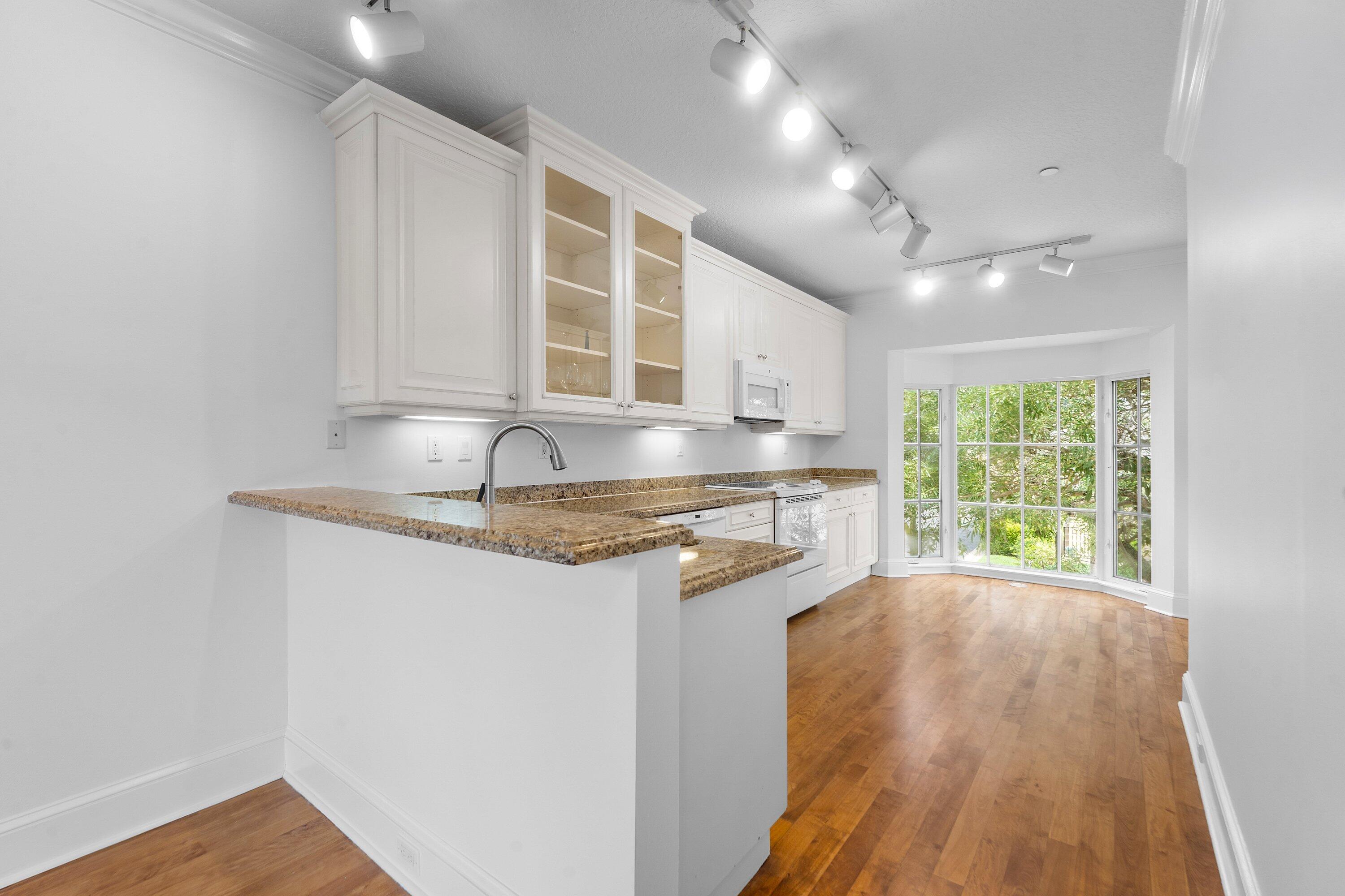 Residential Lease in Juno Beach 5