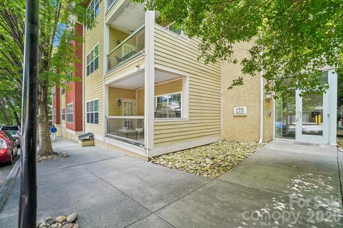 303-175 S Lexington Ave, Asheville, NC, 28801-3646 | Card Image