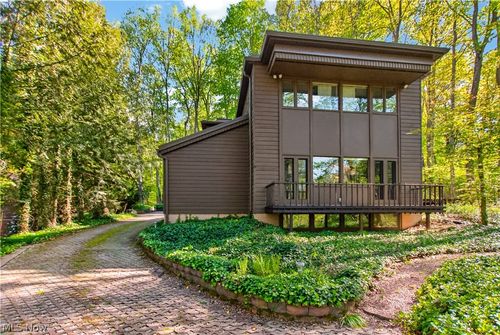 4524 Conestoga Trail, Copley, OH, 44321 | Card Image